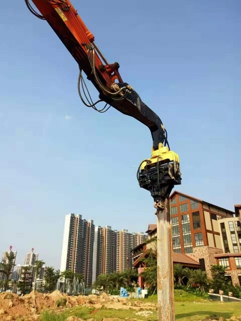 打樁機(jī)